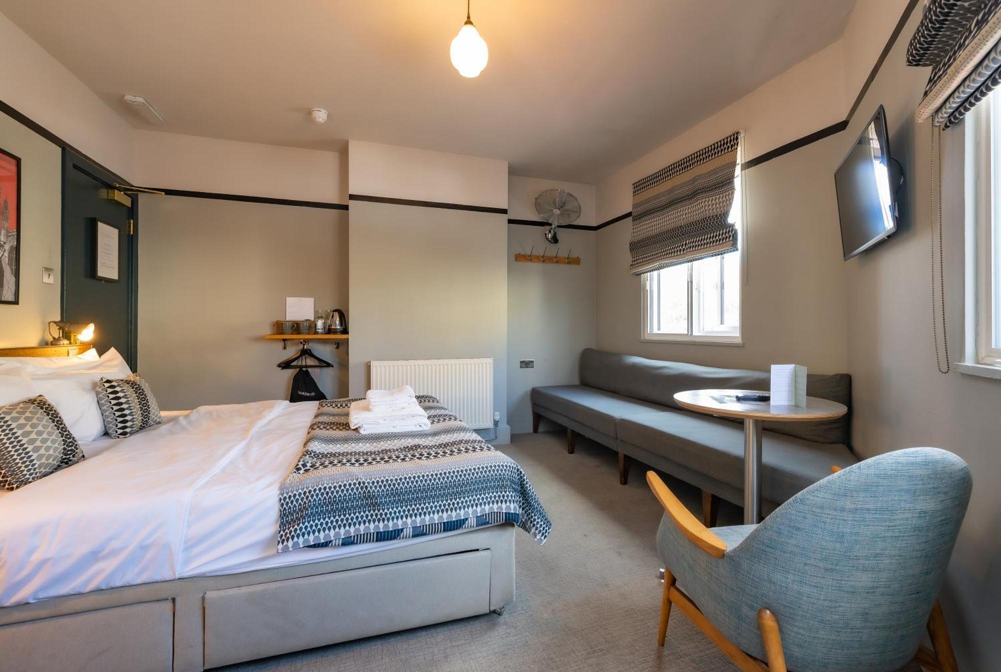 Inn The Waterman 3*